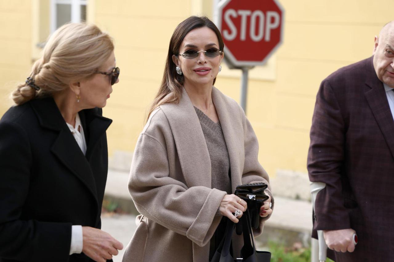 Zagreb: Severina na Općinskom kaznenom sudu