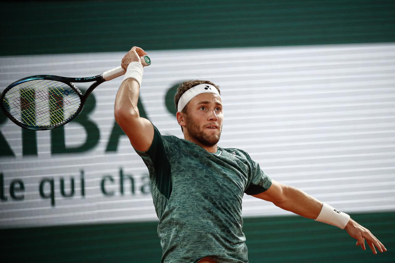 Célébrités dans les tribunes lors des Internationaux de France de Tennis de Roland Garros à Paris