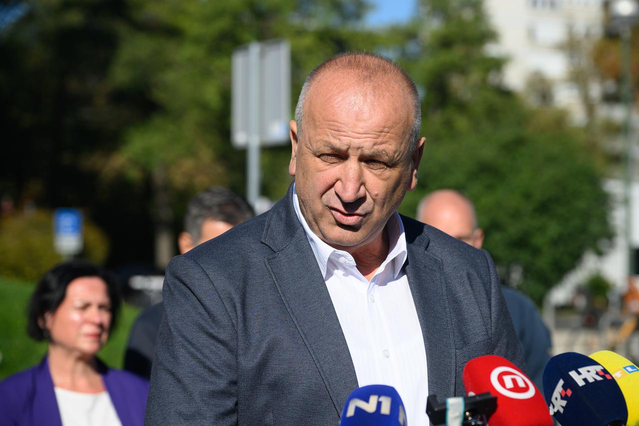 Zagreb: ZET i Holding najavili štrajk 28. rujna