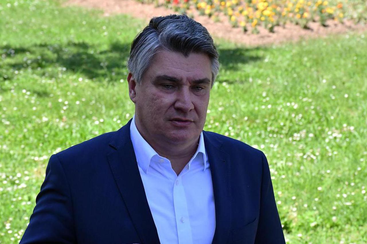 Predsjednik Zoran Milanović sudjelovao na svečanoj sjednici Gradskog vijeća Slavonskog Broda