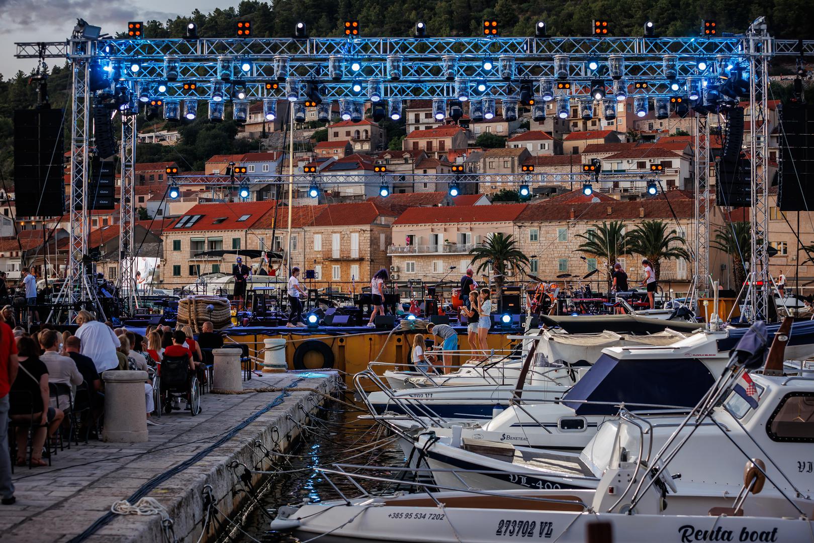 29.07.2025., Vela Luka - Koncert trag u Beskraju. Photo: Zvonimir Barisin/PIXSELL