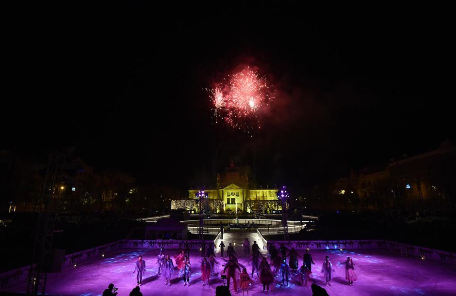 Zagreb: Otvoreno klizalište Ledeni park na Tomislavcu 