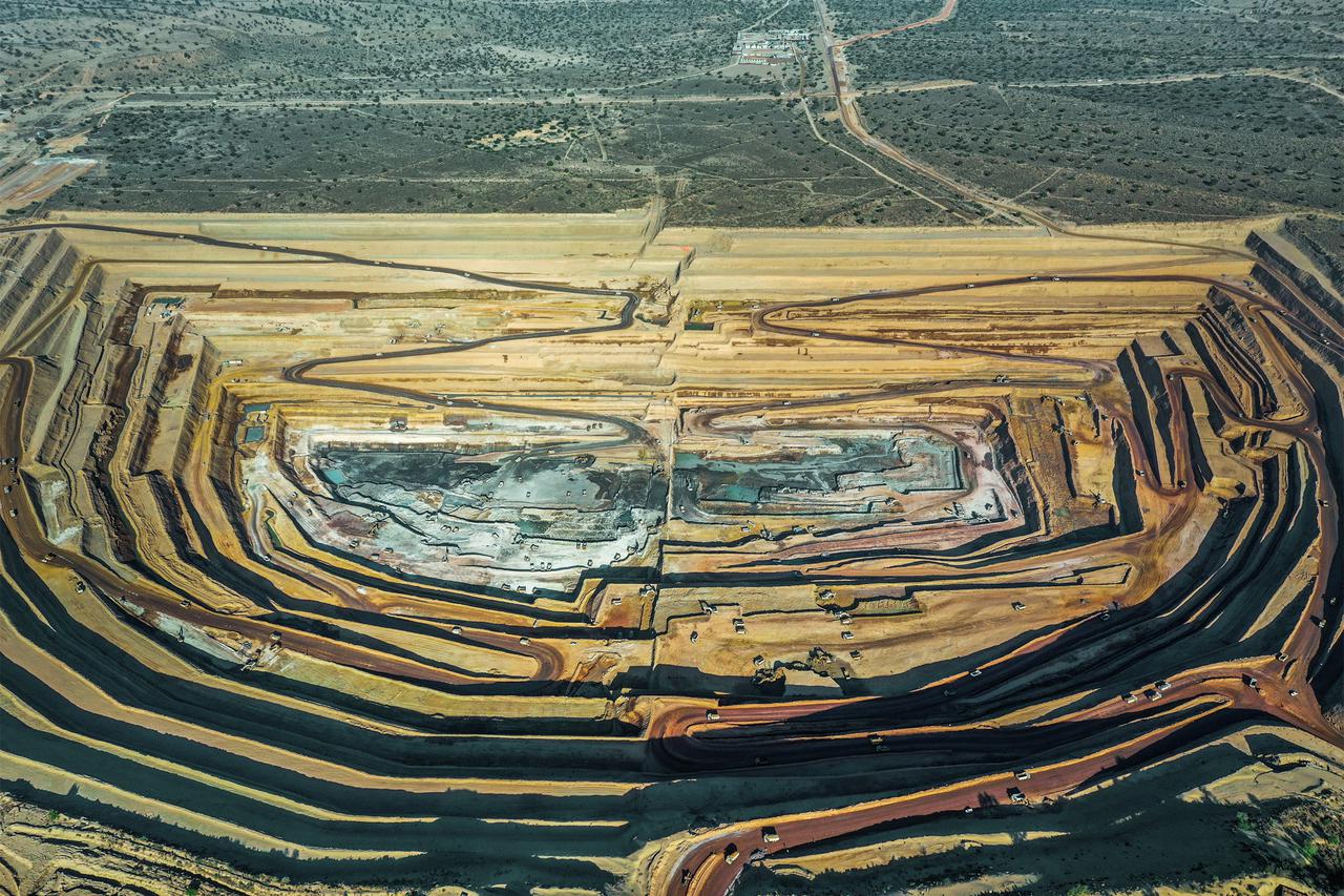 PAKISTAN-SINDH-CPEC-COAL-FIRED POWER PLANT-COMMERCIAL OPERATION