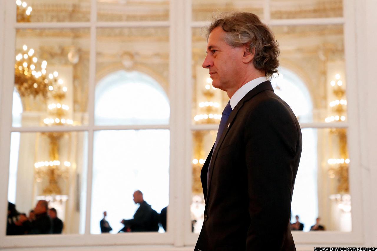 Leaders of EU and neighbouring countries meet in Prague