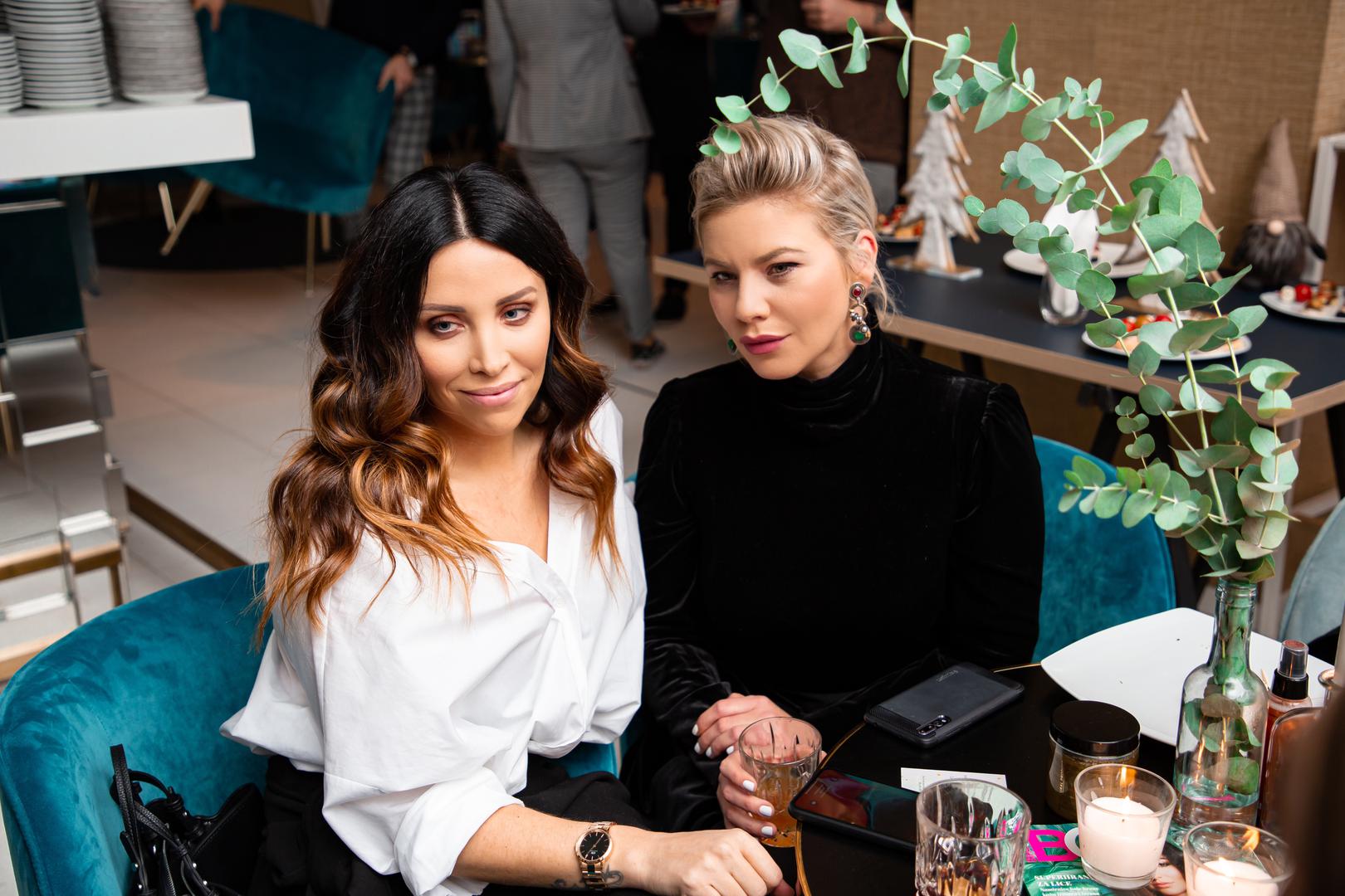 U novom pothvatu podržale su je mnoge žene iz hrvatske javnosti pa su se tu našle i influencerica Lana Klingor Mihić i glumica Ana Begić.