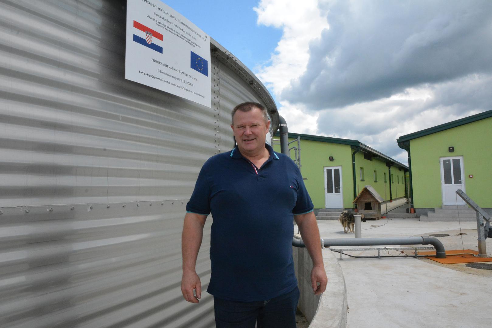 Na farmama Šumeće i Dubočac
Miro Kolesarić upošljava i četiri radnika 