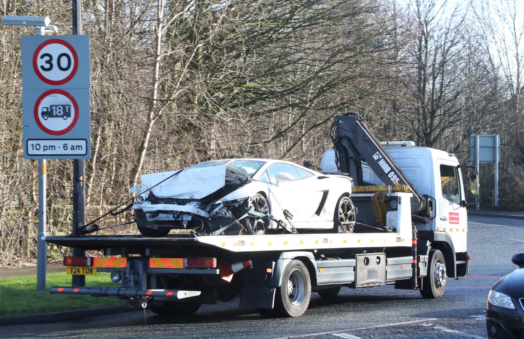 ...ali sumnjamo da će platiti popravak svog Lamborghinija koji inače košta 200.000 eura