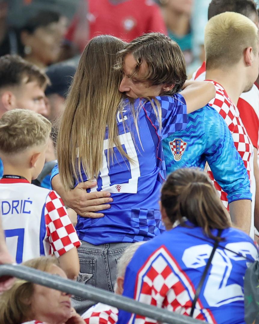 Hrvatska nogometna reprezentacija izgubila je od Portugala s 2:1 i tako ispala u 1/16 finala Svjetskog prvenstva
