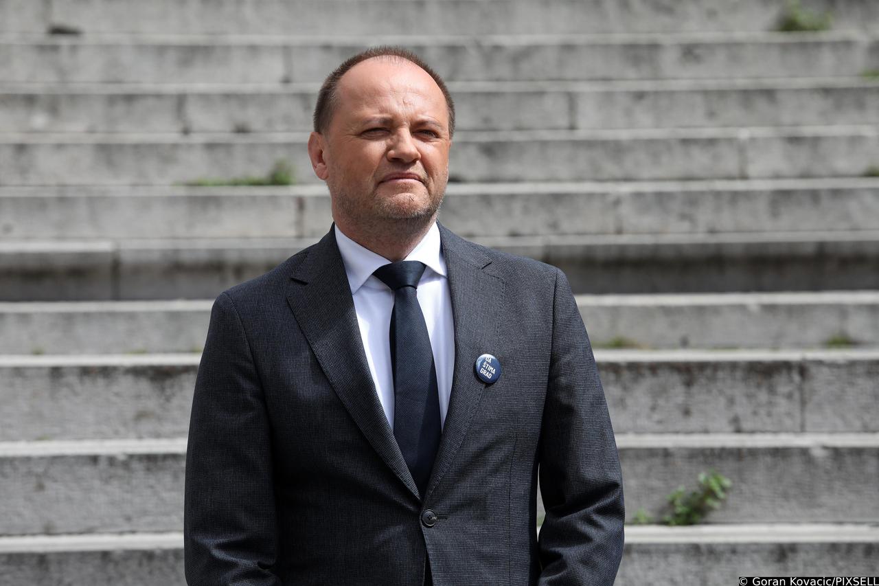 Rijeka: Nezavisni kandidat za gradonačelnika Davor Štimac predstavio svoju listu
