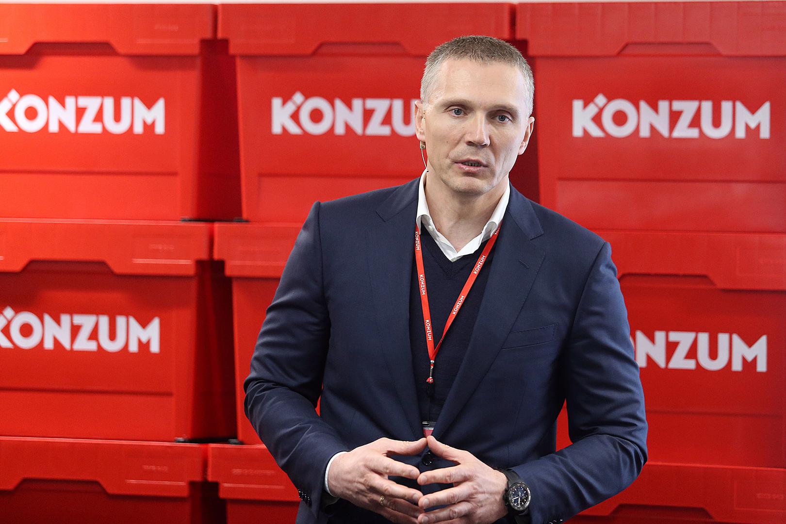 Darko Knez - Najpoznatiji je iz razdoblja kad je bio šef Konzuma. Lani je otišao u Meteor grupu, a danas vodi njihovu tvrtku Labud.