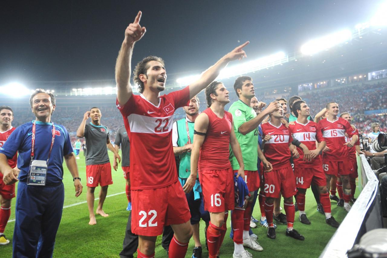 'sport bec 20.06.2008 ...euro 2008....cetvrtfinalna nogometna utakmica Hrvatska - Turska...ernst happer (prater) stadion... Foto:Antonio Bronic  =VECERNJI LIST='