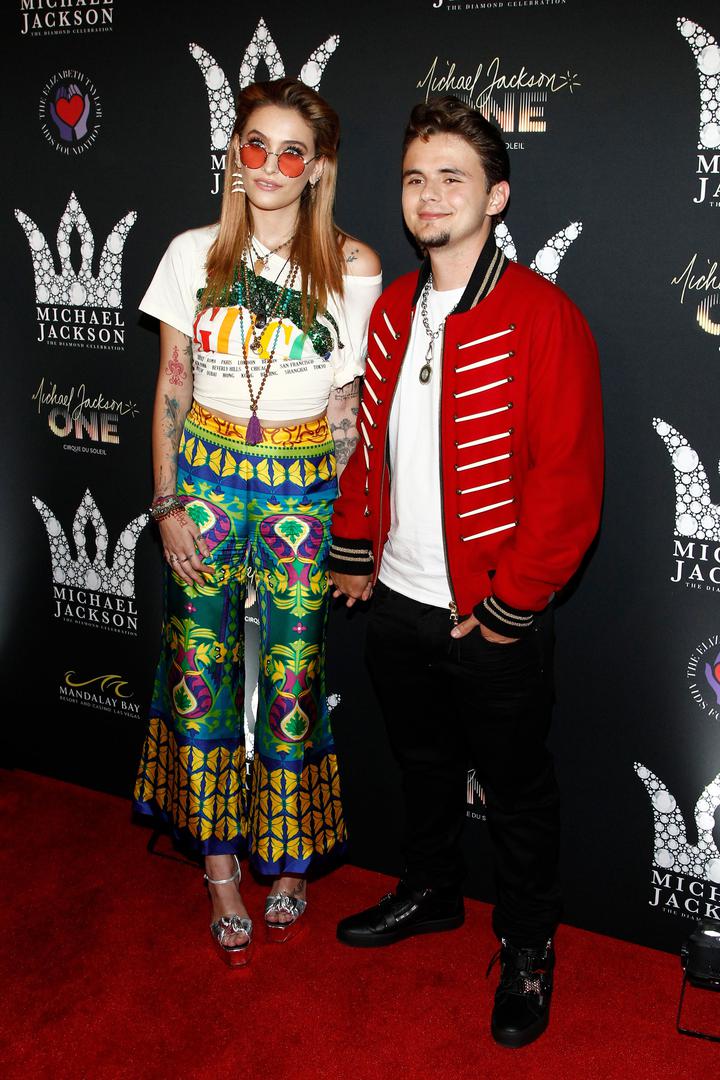 -Biti danas ovdje je inspirirajuće, jer naš otac je bio kralj popa i učinio je puno za glazbenu industriju, ali mislim da je jednako važan i njegov humanitarni rad - istaknuo je 21-godišnji Prince.  