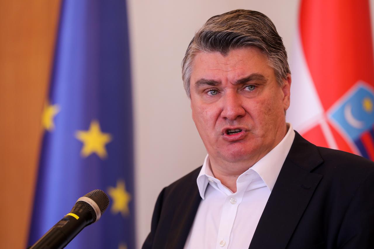 Predsjednik Zoran Milanović održao  izvanrednu konferenciju za medije