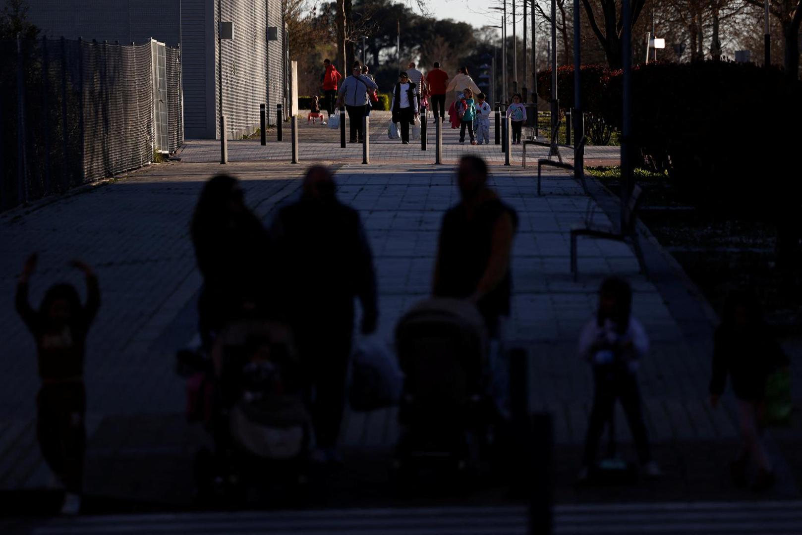Potražnja je u Seseni toliko velika da Gomez ima listu čekanja od 70 ljudi za svaku nekretninu. Cijene nekretnina vratile su se na prvotnu vrijednost nakon što su tijekom krize pale na manje od polovice, rekao je.


