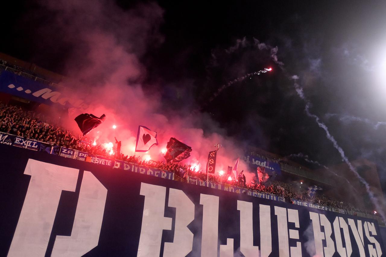 Zagreb: Navijači na tribinama utakmice 34. kola Prve HNL između Dinama i Osijeka
