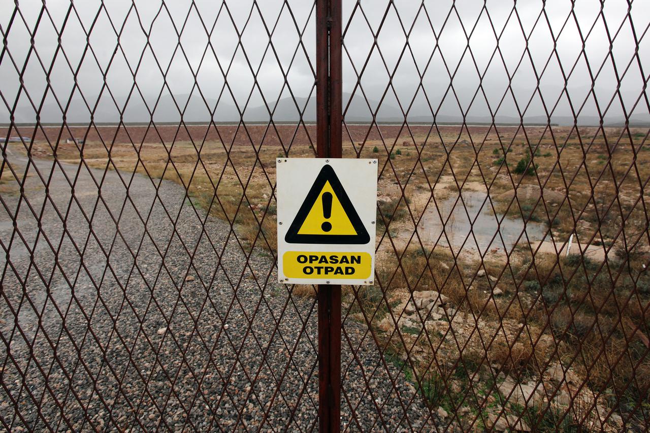 storyeditor/2026-10-08/opasan.jpg