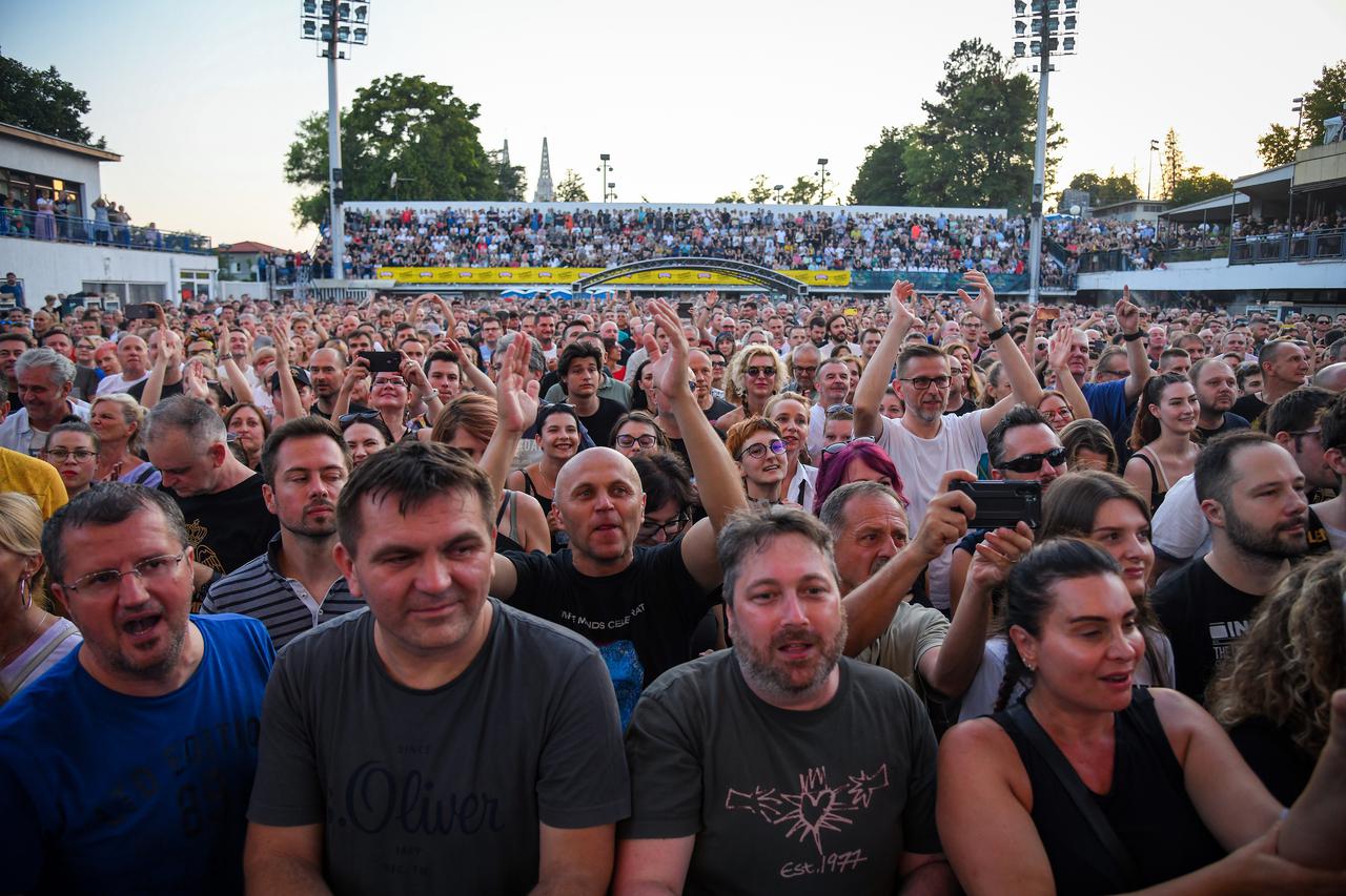 Zagreb: Simple Mindsi održali koncert na Šalati