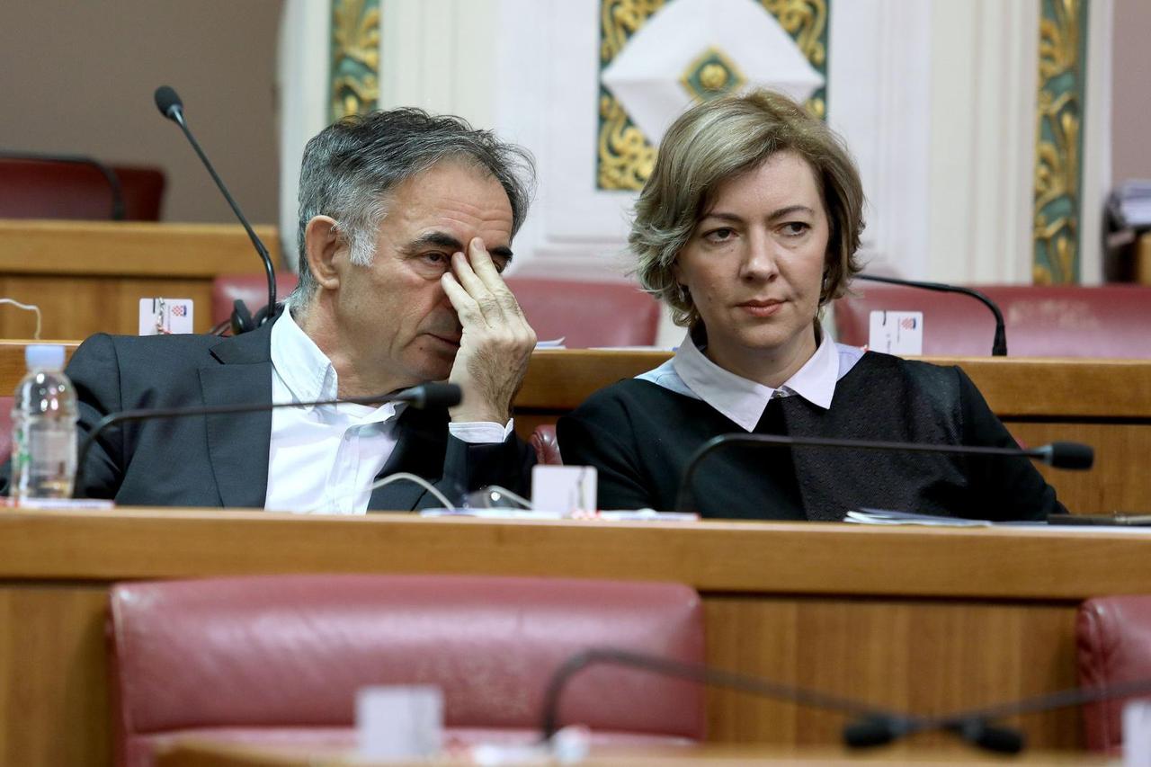 Milorad Pupovac i Dragana Jeckov