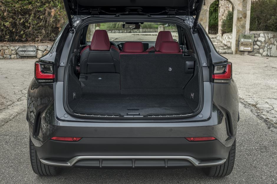 Lexus NX 450h