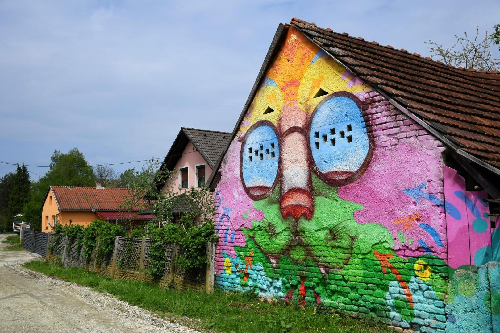 03.05.2021., Legrad - Turisticka patrola Vecernjeg lista. Legrad. Jedna od najvecih atrakcija je Grafiti ranc.  
Photo:Damir Spehar/PIXSELL