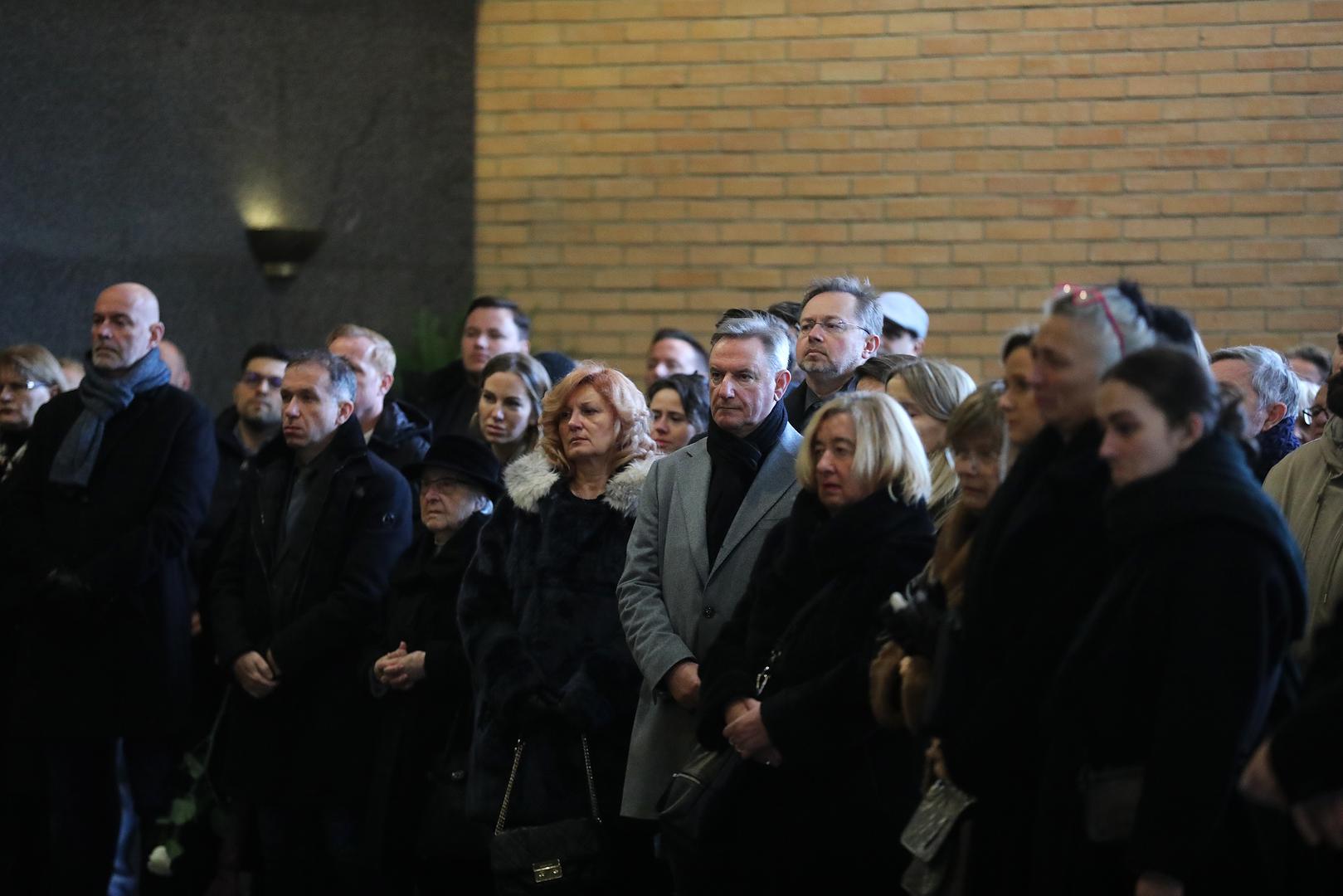 Na Krematoriju na Mirogoju u ponedjeljak je ispraćen stomatolog Željko Rotim