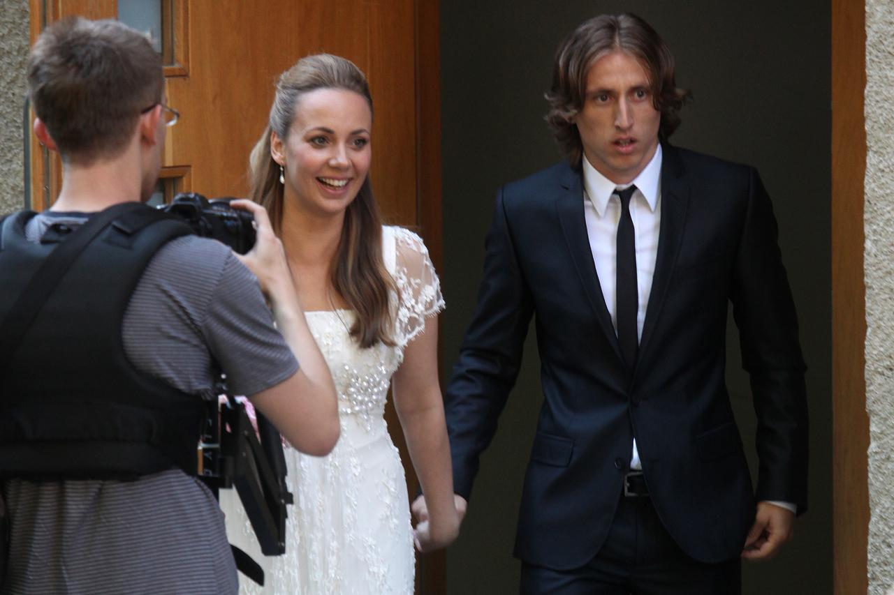 ARHIVA - 2011. Luka i Vanja Modri? vjen?ali se u zagreba?koj crkvi Gospe Lurdske