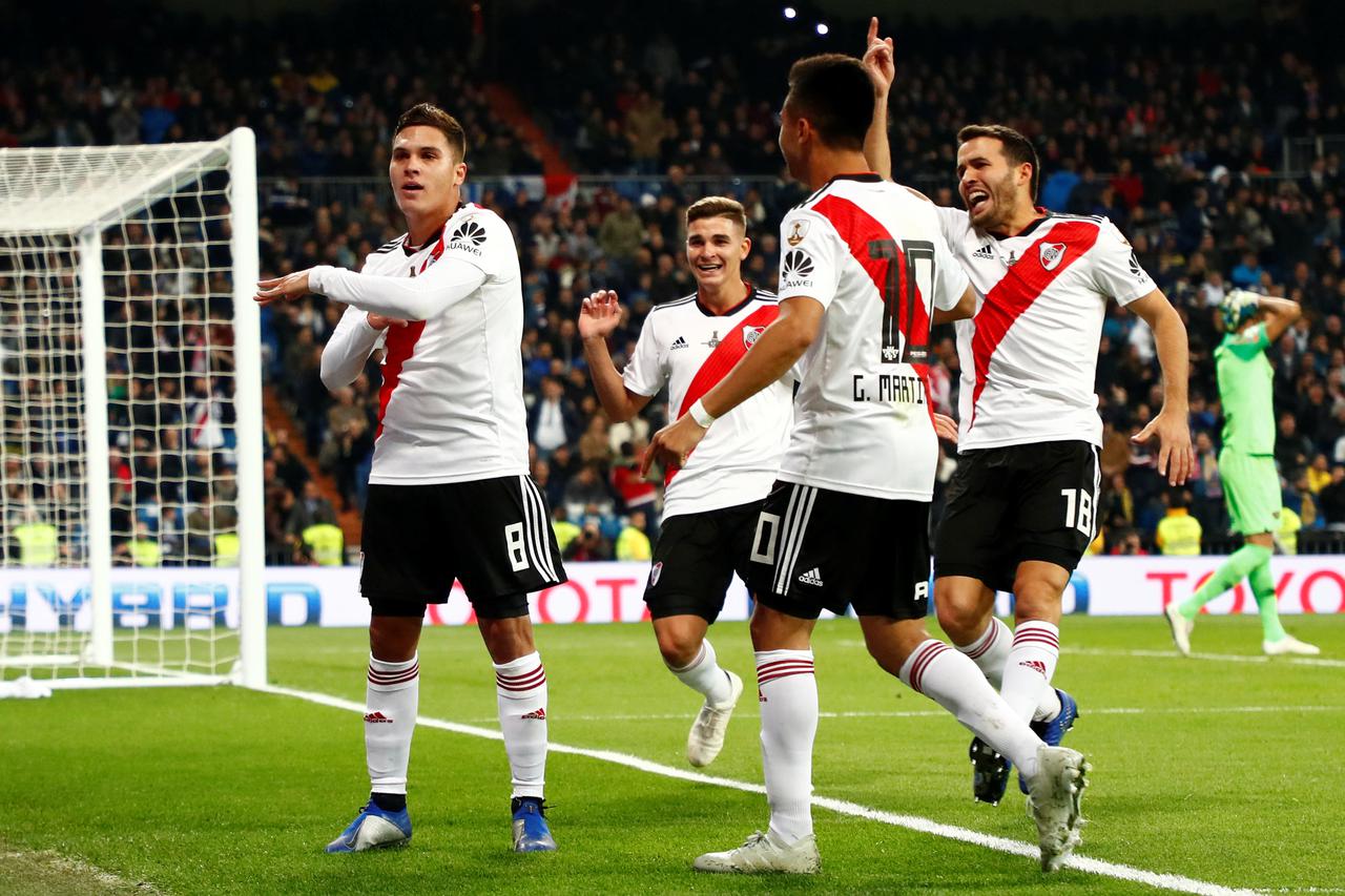 Luis Ibanez na Superclasicu