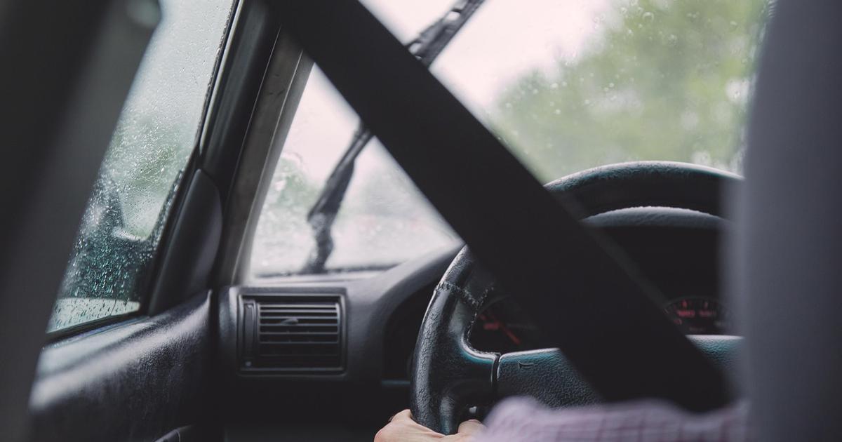 Upalila vam se jedna od ovih lampica u automobilu? Neke nikako ne smijete ignorirati