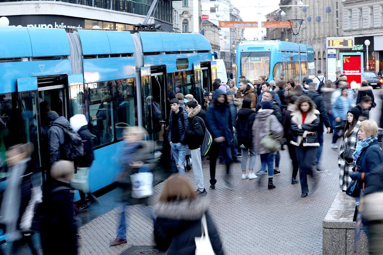 Zagreb: Kvar tramvaja u jutarnjoj špici je izazvao zastoj