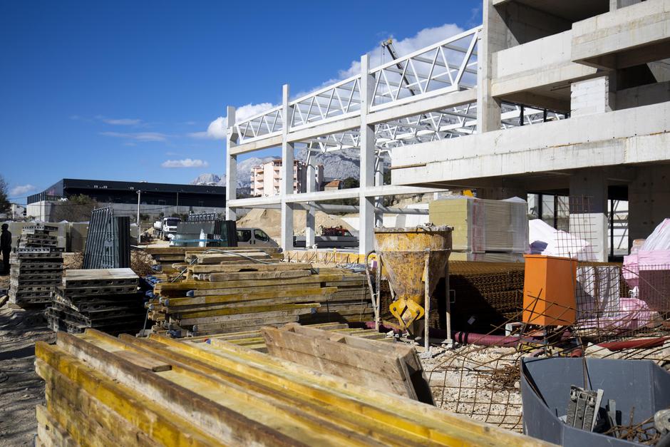 Makarska: Tvrtka Apfel gradi sportsko-zdravstveni centar