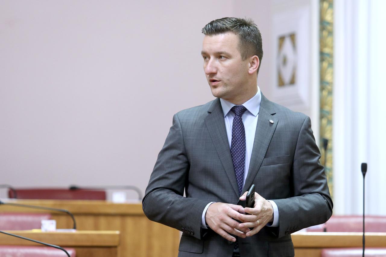 Žarko Tušek