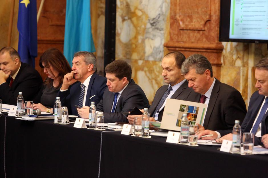 Održan peti sastanak Vlade Republike Hrvatske sa županima