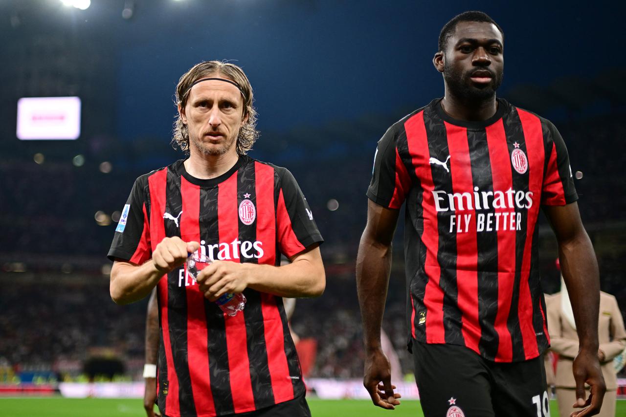 Serie A - AC Milan v Juventus