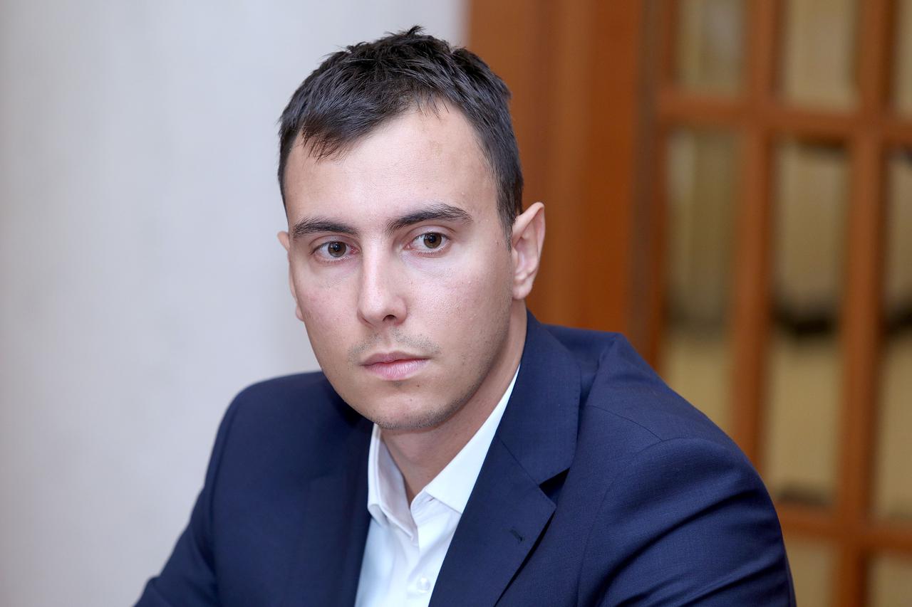 Marin Škibola, nezavisni zastupnik