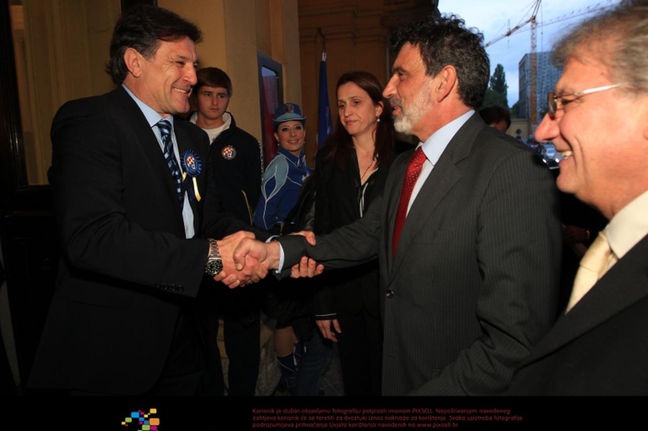 '26.04.2011., Zagreb - Svecana akademija povodom sto godina Dinama u Hrvatskom narodnom kazalistu. Zdravko Mamic i Radovan Fuchs.  Photo: Zeljko Lukunic/PIXSELL'