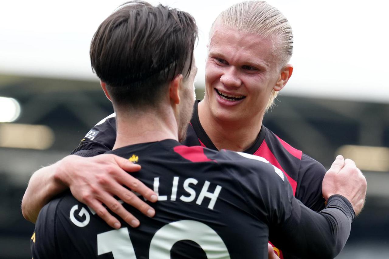Fulham v Manchester City - Premier League - Craven Cottage