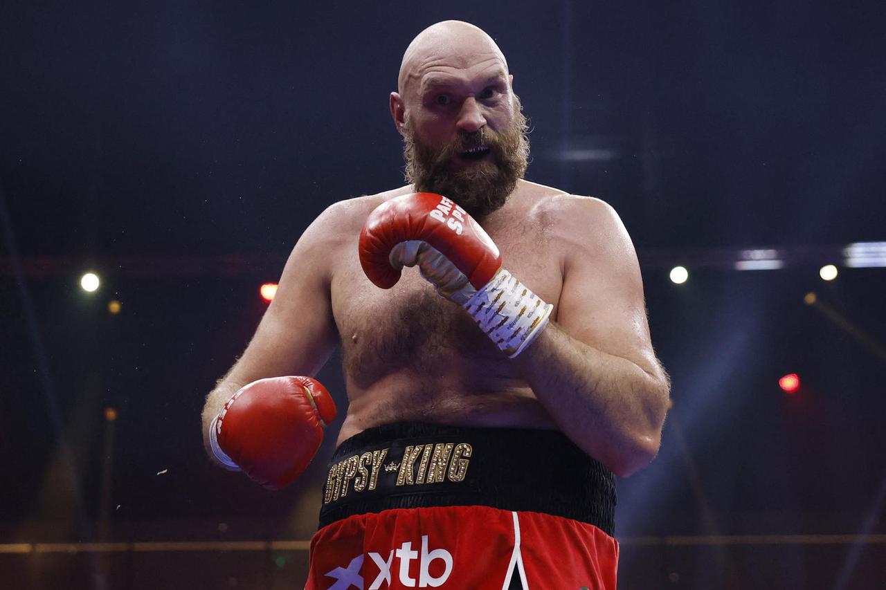 Oleksandr Usyk v Tyson Fury - Heavyweight World Title
