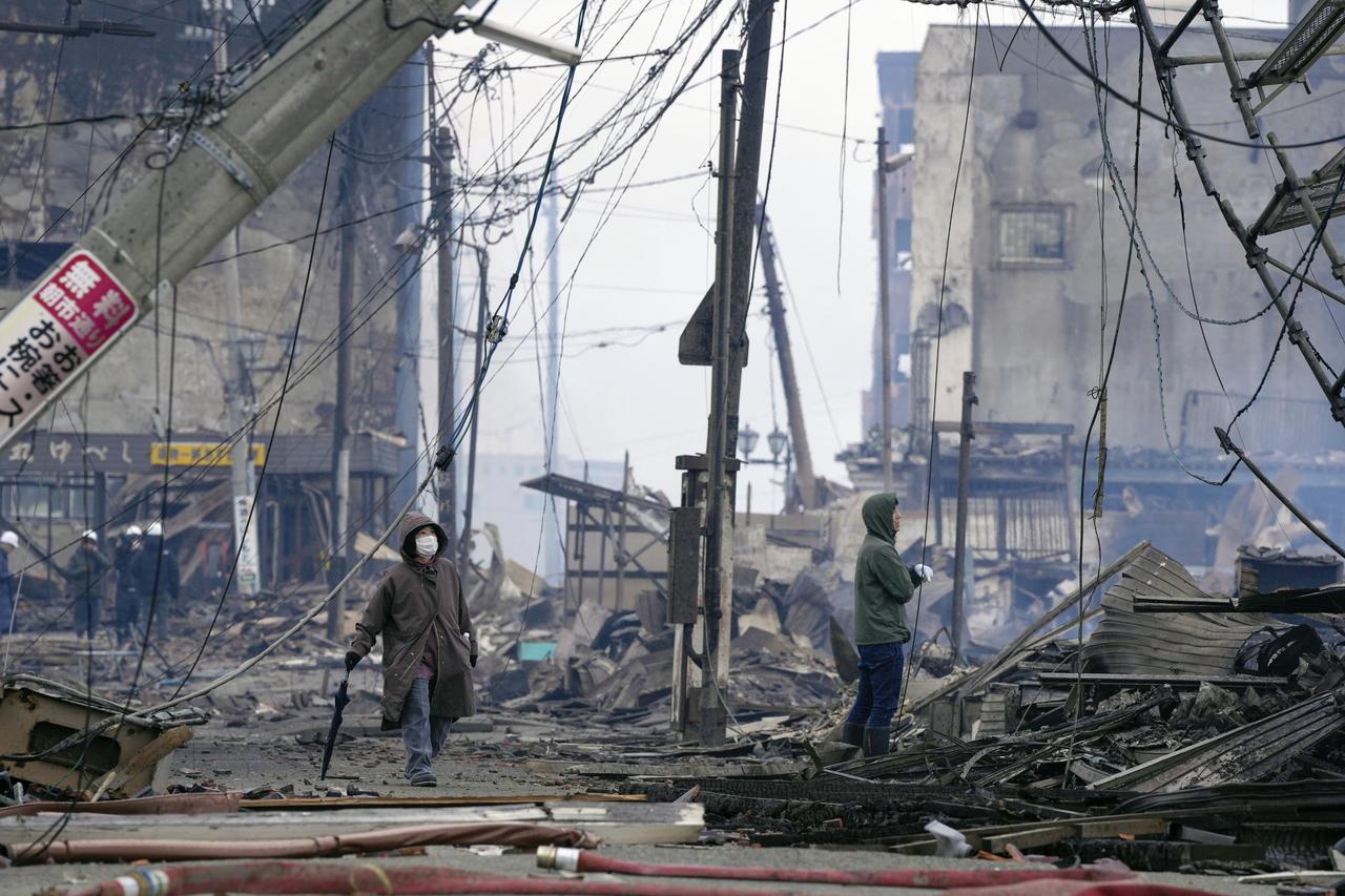 Aftermath of strong quake in central Japan