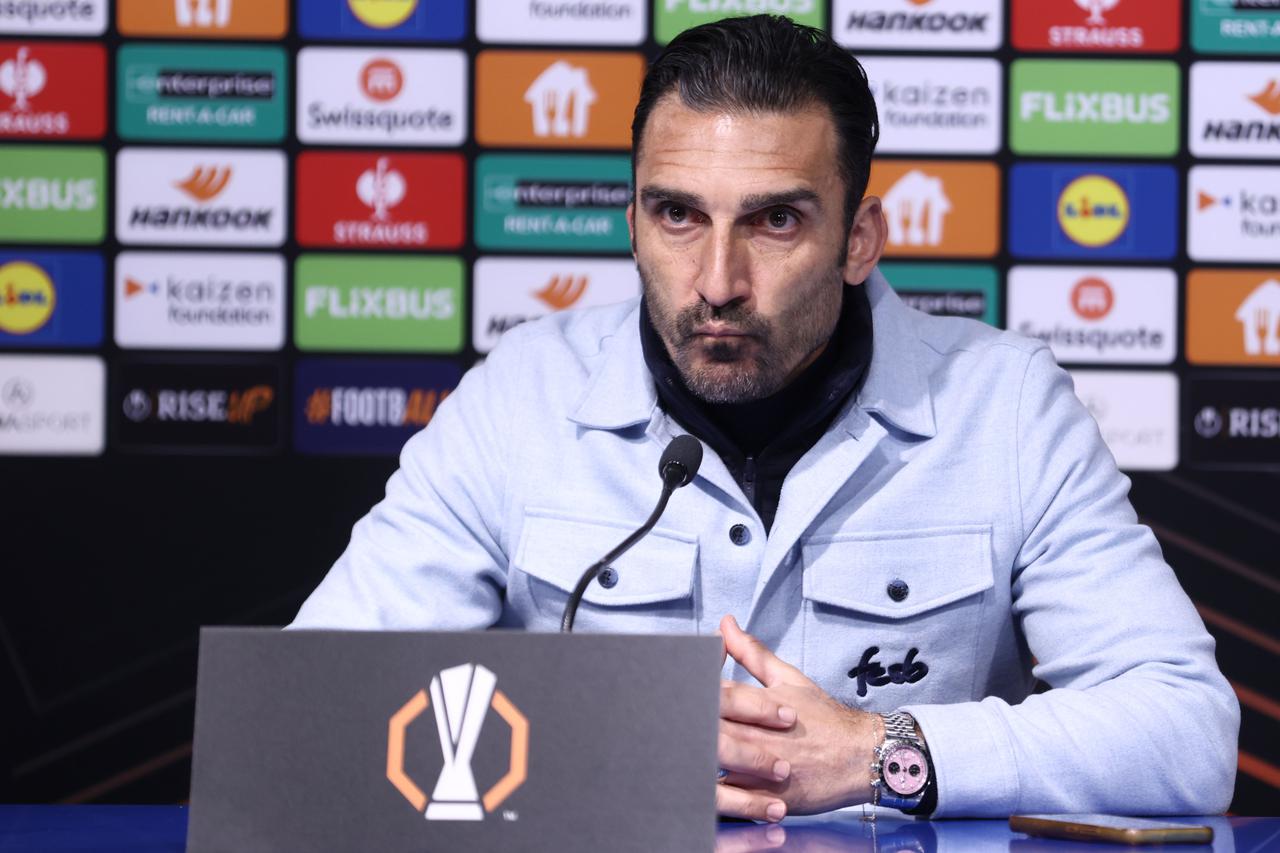 Konferencija za medije nakon susreta Dinama i FCSBa u 7. kolu Europske lige