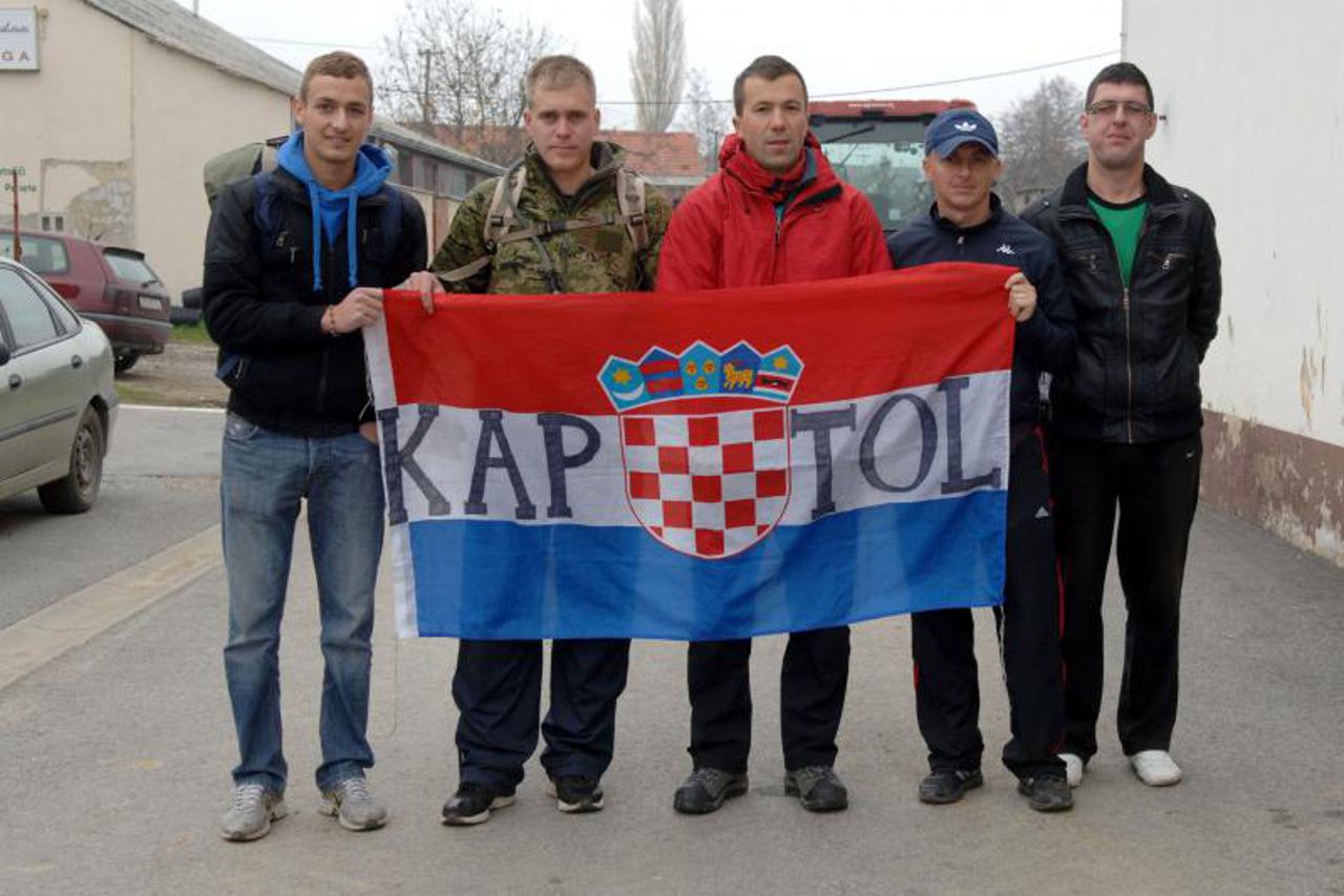 pješačenje za branitelje (1)