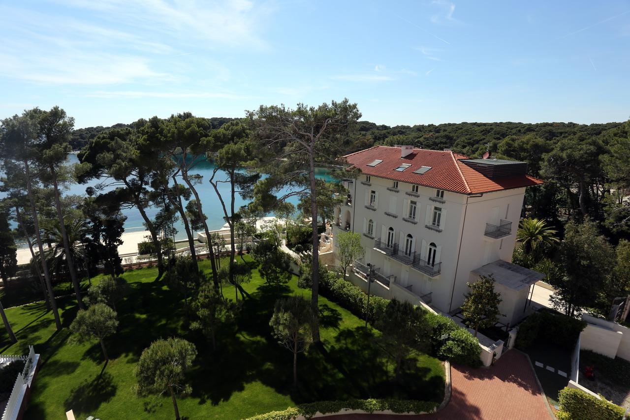 Mali Lošinj: Hoteli tvrtke Jadranka