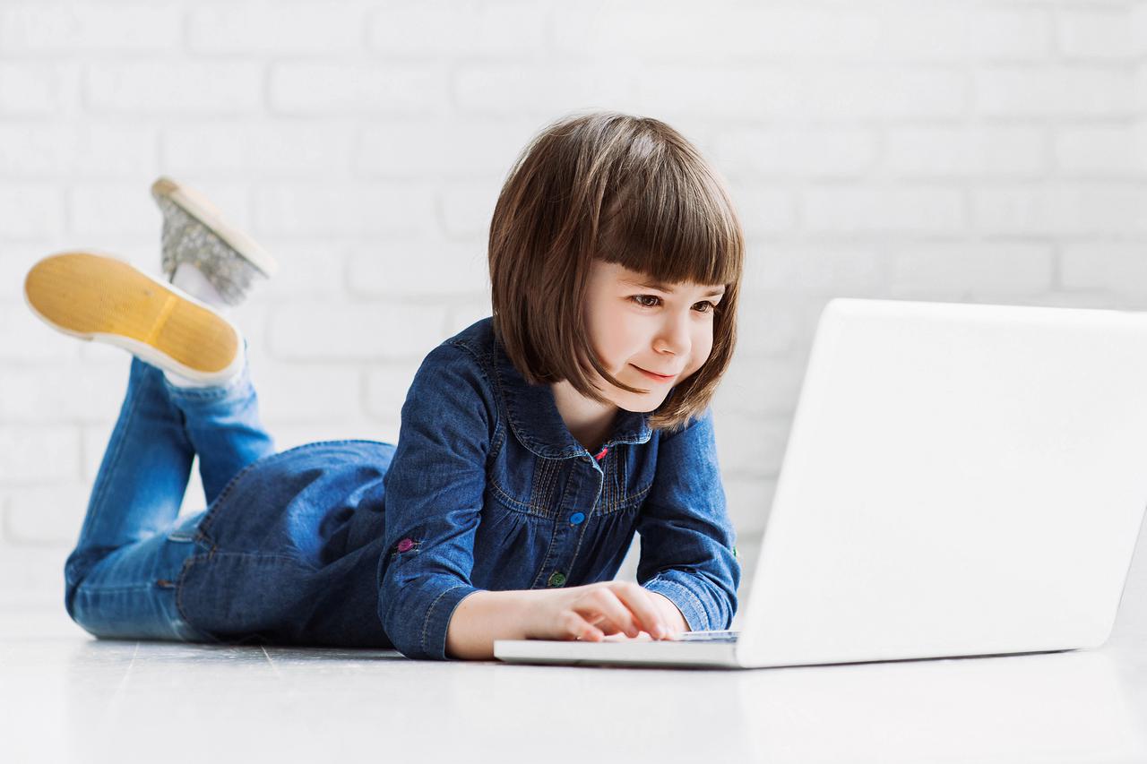 djeca na internetu