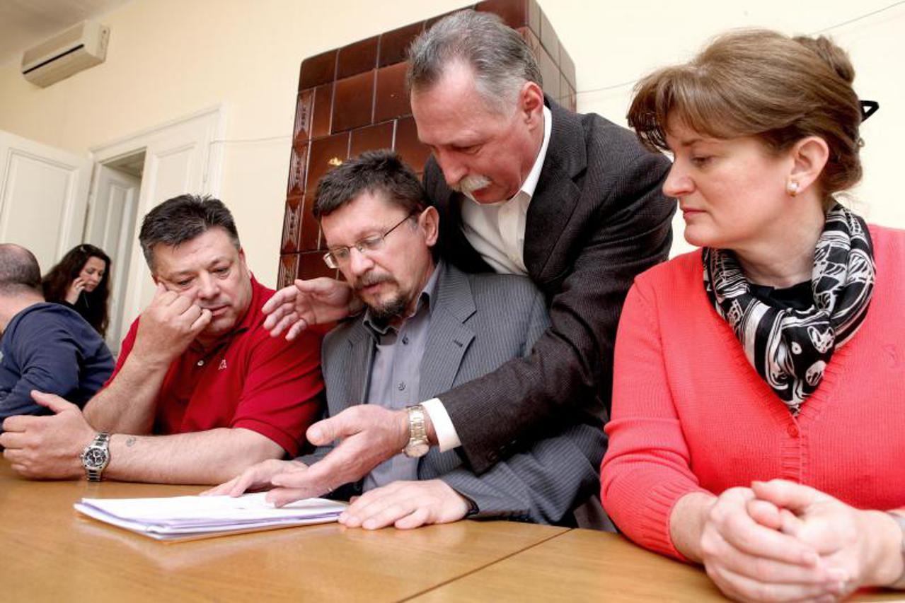 sindikati,presica (1)