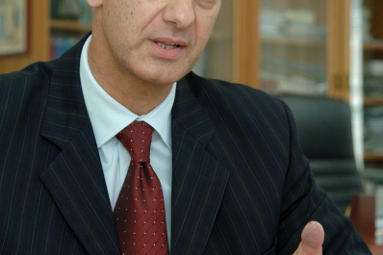 \'obzor zagreb...04.06.2007. ...anton kovacev...pred. uprave hbor... Foto:Antonio Bronic\'