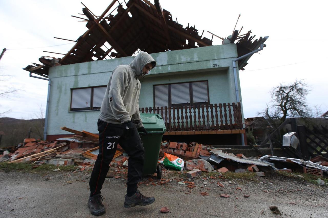 Porušena crkva u Kravarskom kraj Velike Gorice