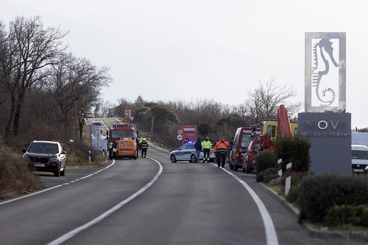 Novi Vinodolski: Dvije osobe poginule u prometnoj nesreći na Jadrasnkoj magistrali