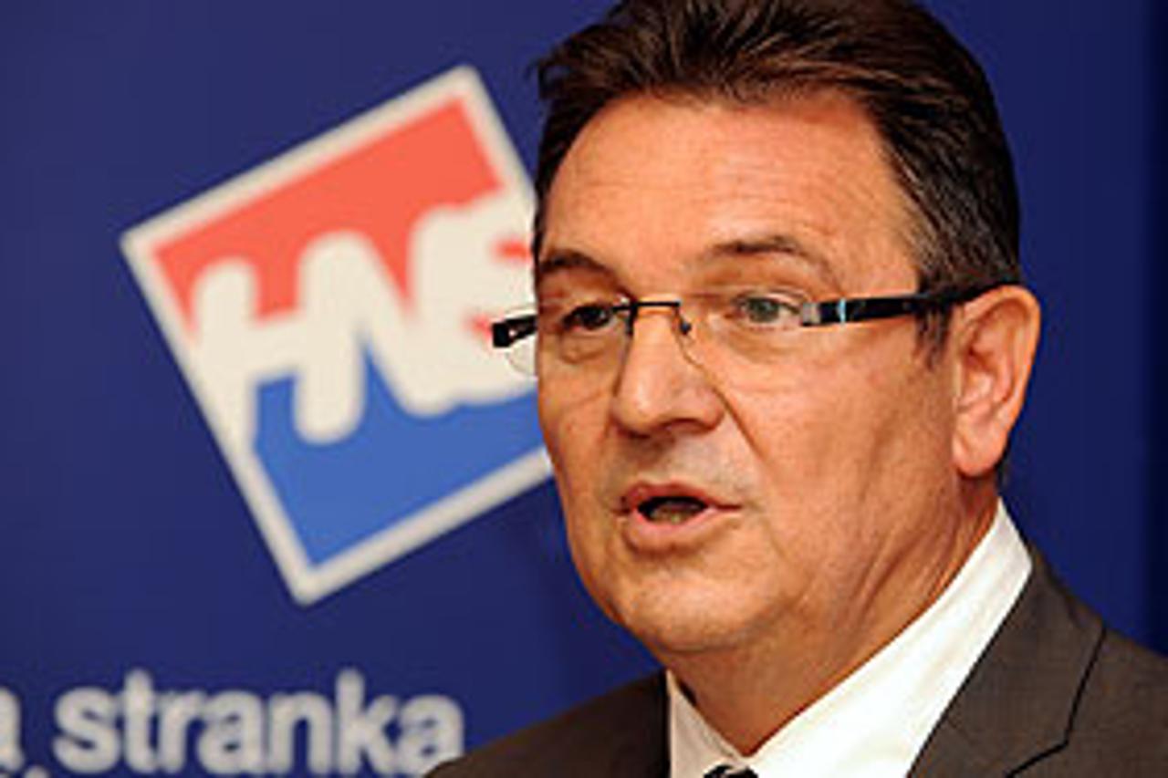 cacic-txt.jpg