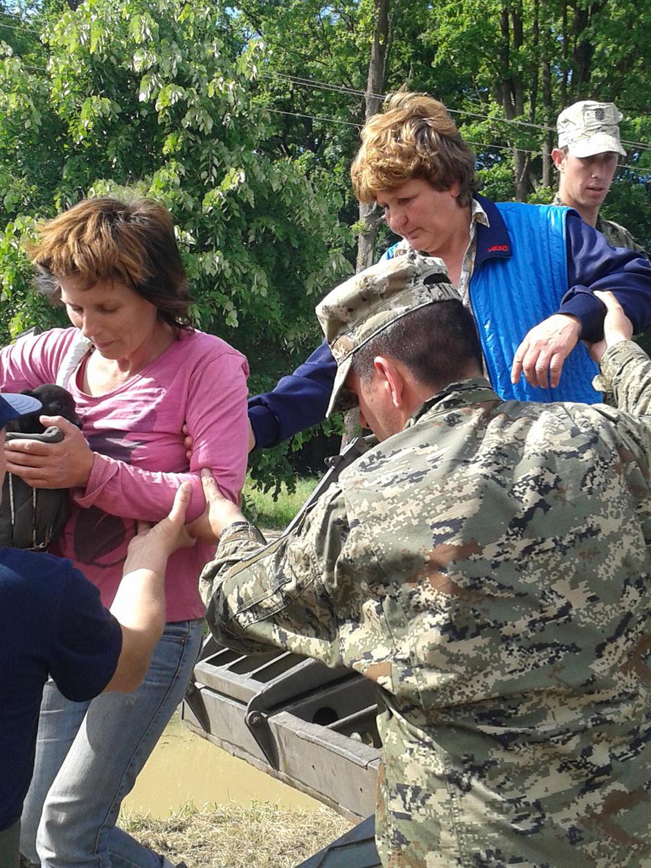 Ante Kotromanović,Drago Lovrić,poplave