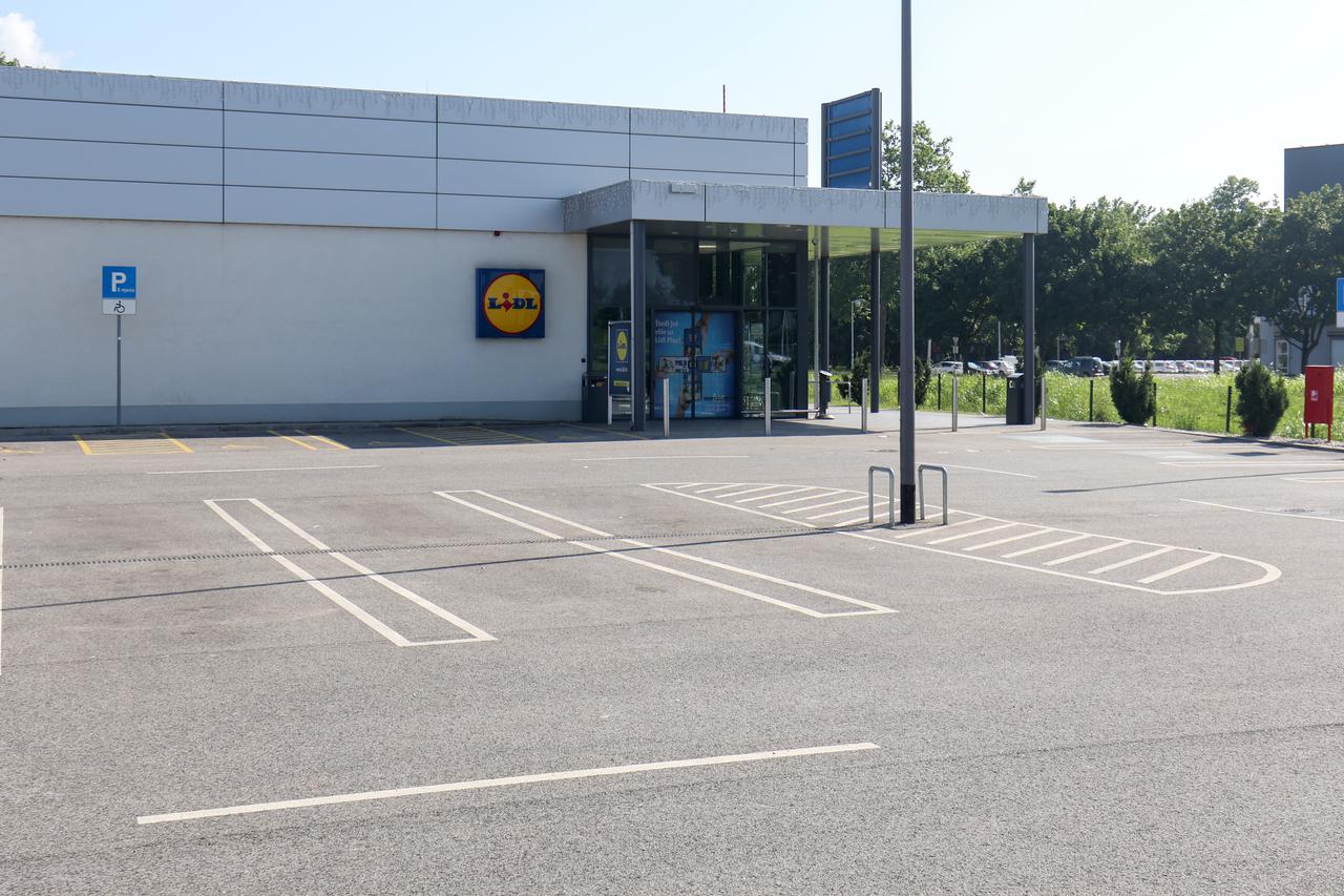 Zagreb: Zatvorena poslovnica Lidla zbog novog zakona o radu nedjeljom