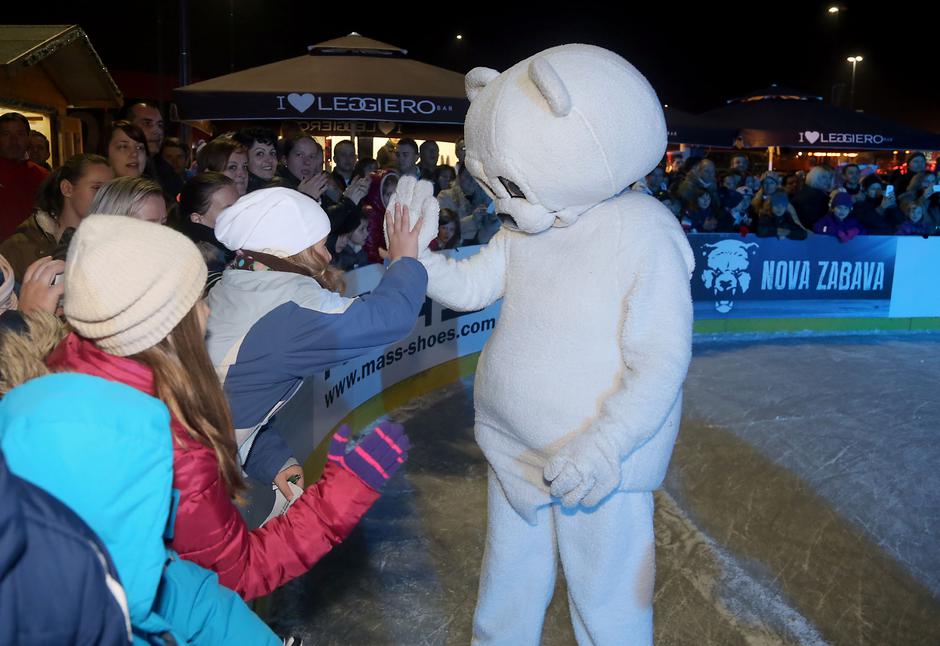Supernova Božićni sajam